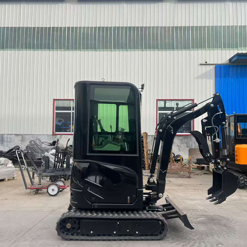 소형 굴삭기