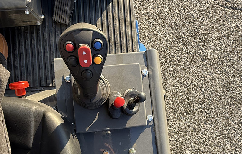 전기식 프런트 엔드 로더 전기식 프런트 엔드 로더