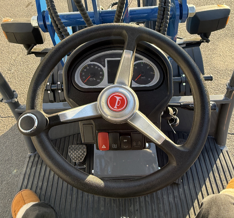 전기식 프런트 엔드 로더 전기식 프런트 엔드 로더