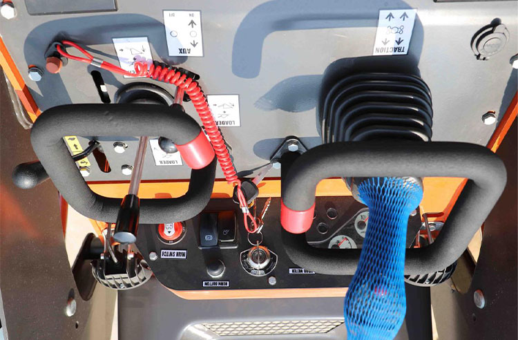 스키드 스티어 로더 경매 스키드 스티어 로더 경매